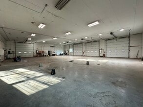 9026 Kautzman Rd, Billings, MT à louer Photo intérieure- Image 2 de 5