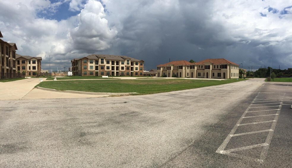 518 Westgreen Blvd, Katy, TX à vendre - Photo principale - Image 1 de 1