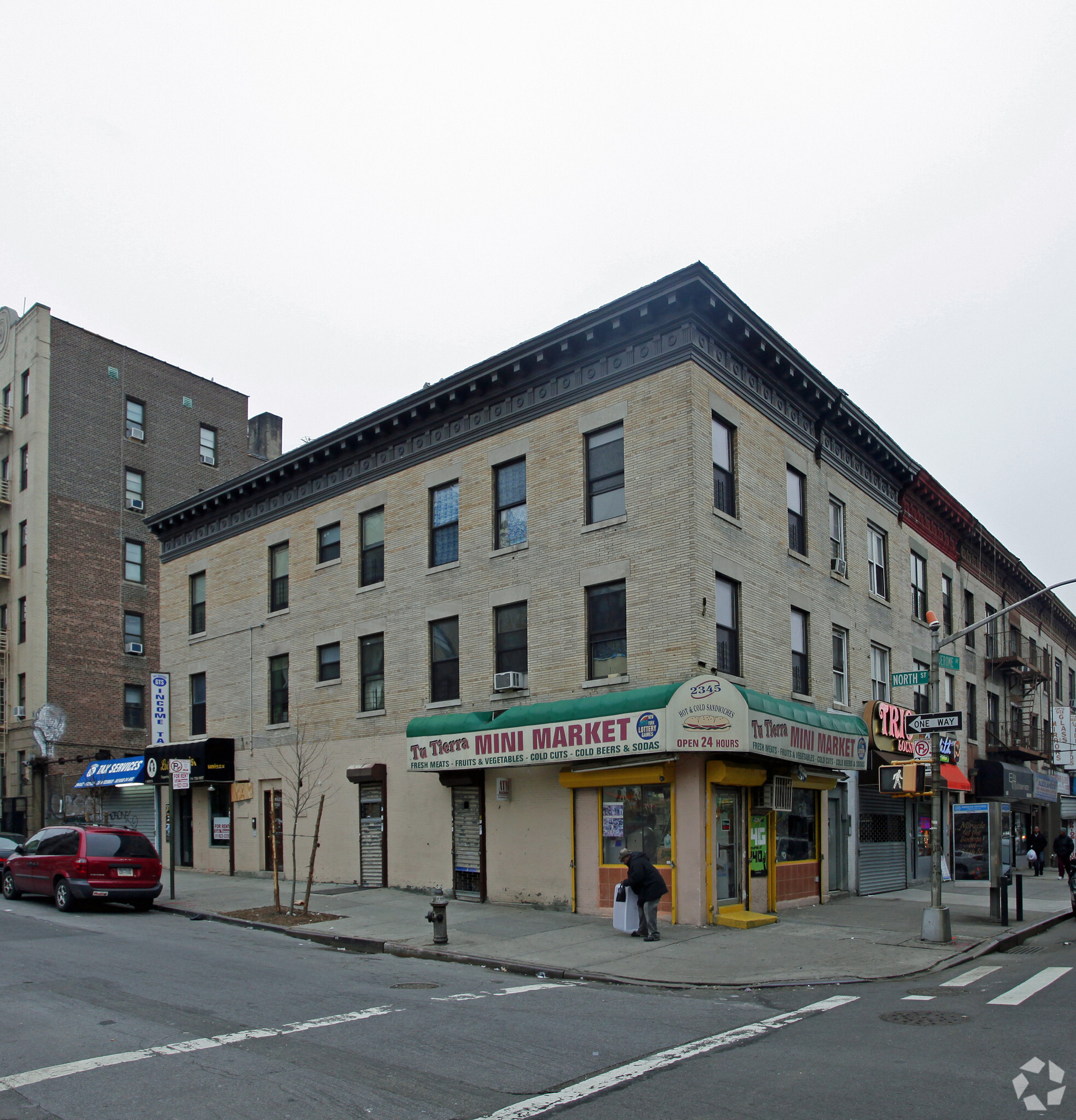 2345 Jerome Ave, Bronx, NY à vendre Photo principale- Image 1 de 1