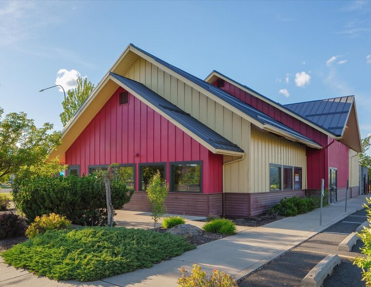 12628 N Division St, Spokane, WA à louer - Photo du bâtiment - Image 3 de 18