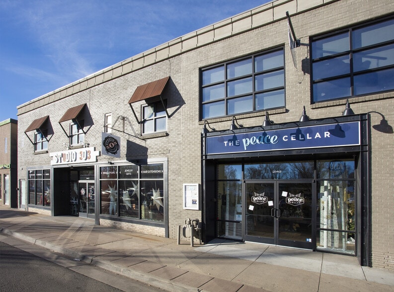 3141-3149 S Broadway, Englewood, CO à louer - Photo du bâtiment - Image 2 de 12