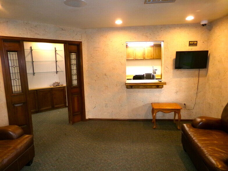 602 E Caroline St, Carson City, NV for sale - Building Photo - Image 3 of 13