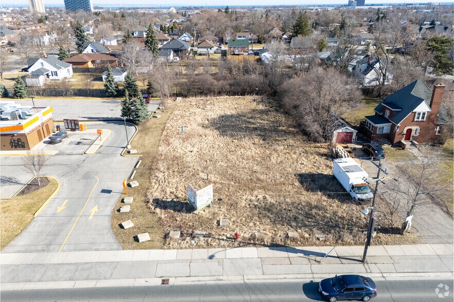 169 Highway 8, Stoney Creek, ON à vendre - Photo principale - Image 1 de 1