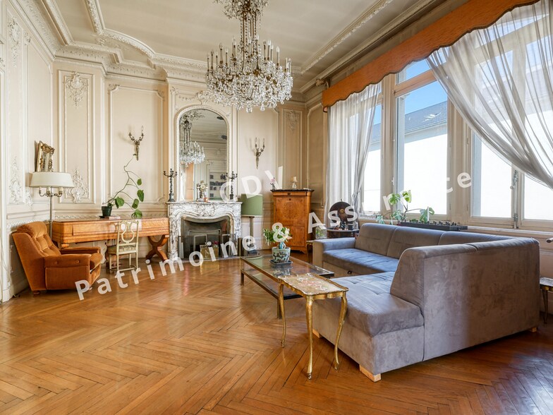 2 Rue De Toulon, Lyon à vendre - Photo intérieure - Image 1 de 13