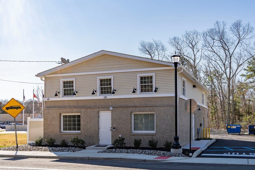 121 Wells Mill Rd, Waretown, NJ for lease - Primary Photo - Image 1 of 16
