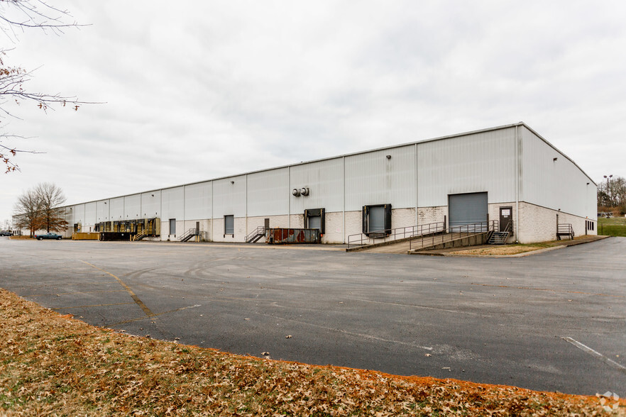 11 Fant Industrial Dr, Madison, TN à vendre - Photo principale - Image 1 de 1