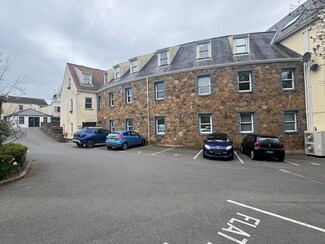 Plus de détails pour La Route Des Camps, Guernsey - Bureau à louer