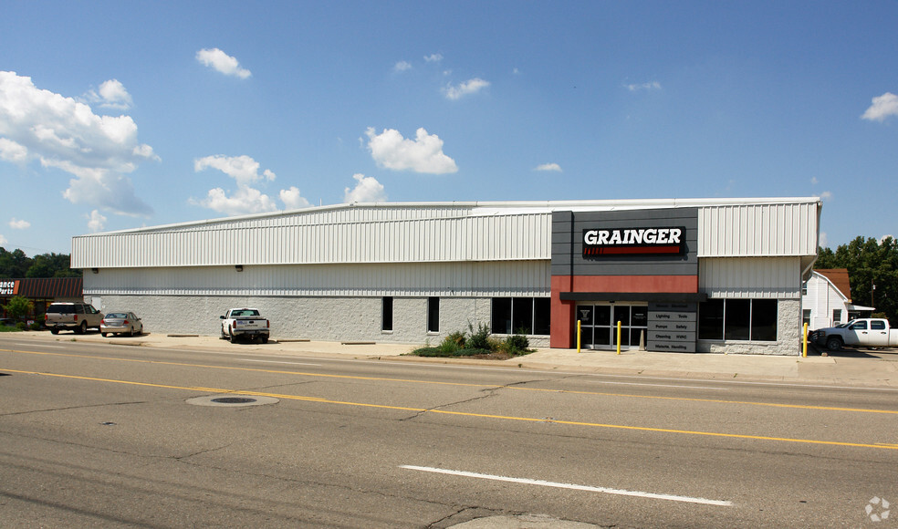 900 Division St, Parkersburg, WV for lease - Primary Photo - Image 1 of 8