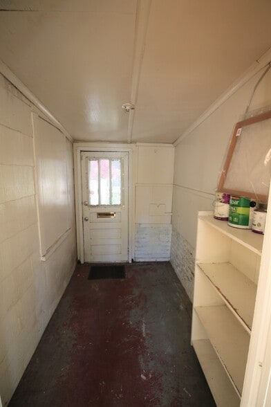 1544-1548 Remount Rd, North Charleston, SC for lease - Interior Photo - Image 2 of 5