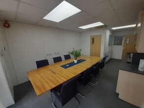 Winnall Close, Winchester à louer Photo intérieure- Image 2 de 2