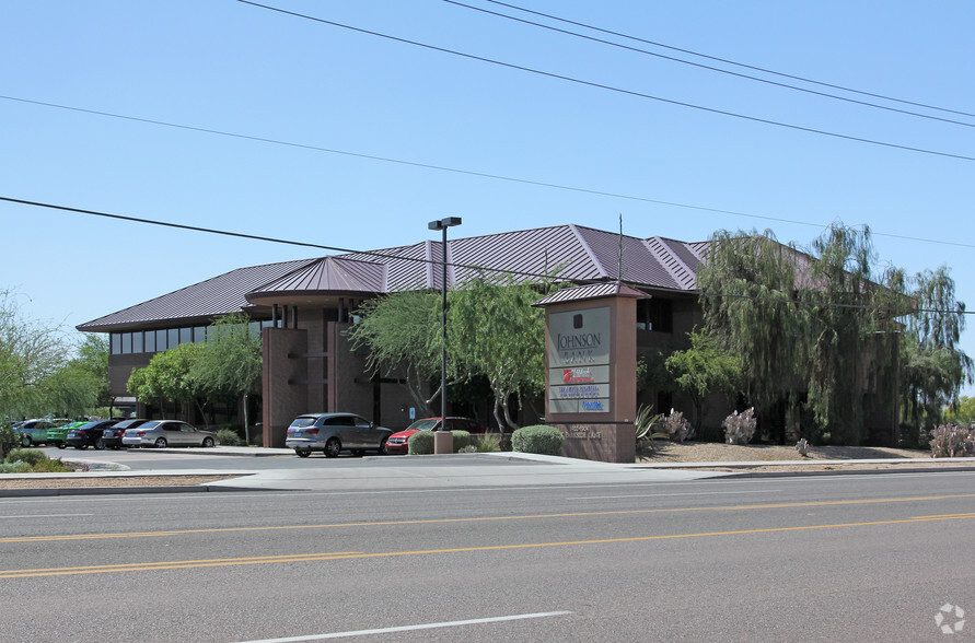 1904 W Parkside Ln, Phoenix, AZ à louer - Photo principale - Image 1 de 27