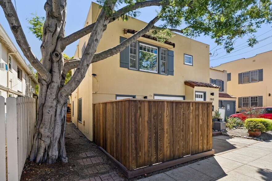 270 Everett Ave, Palo Alto, CA à vendre - Photo du bâtiment - Image 2 de 10