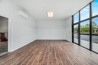 3406 Shannon Park Dr, Fredericksburg, VA à louer Photo intérieure- Image 2 de 5