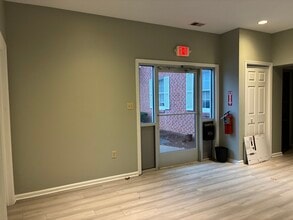 4290 Old William Penn Hwy, Monroeville, PA à louer Photo intérieure- Image 2 de 7