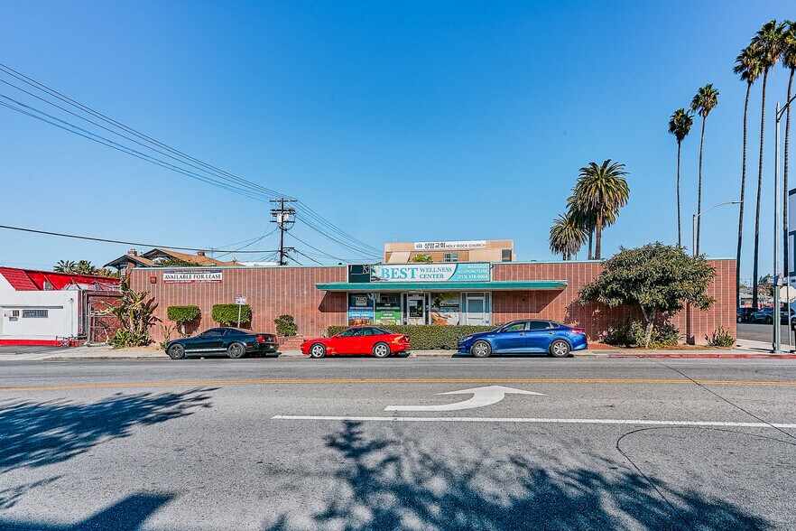 2551 Beverly Blvd, Los Angeles, CA à louer - Photo du bâtiment - Image 2 de 13