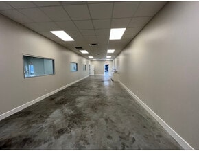 21631 Rhodes Rd, Spring, TX à louer Photo intérieure- Image 2 de 12