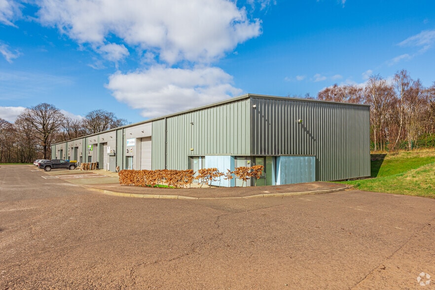 Starling Way, Bellshill for lease - Building Photo - Image 2 of 2