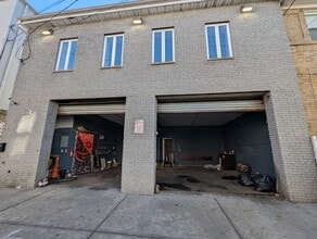 315 Forrest St, Jersey City, NJ for lease Building Photo- Image 2 of 6