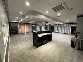 124 N Morrison Blvd, Hammond, LA for lease Interior Photo- Image 2 of 10