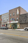 213 W Walnut St, Watseka IL - Theater