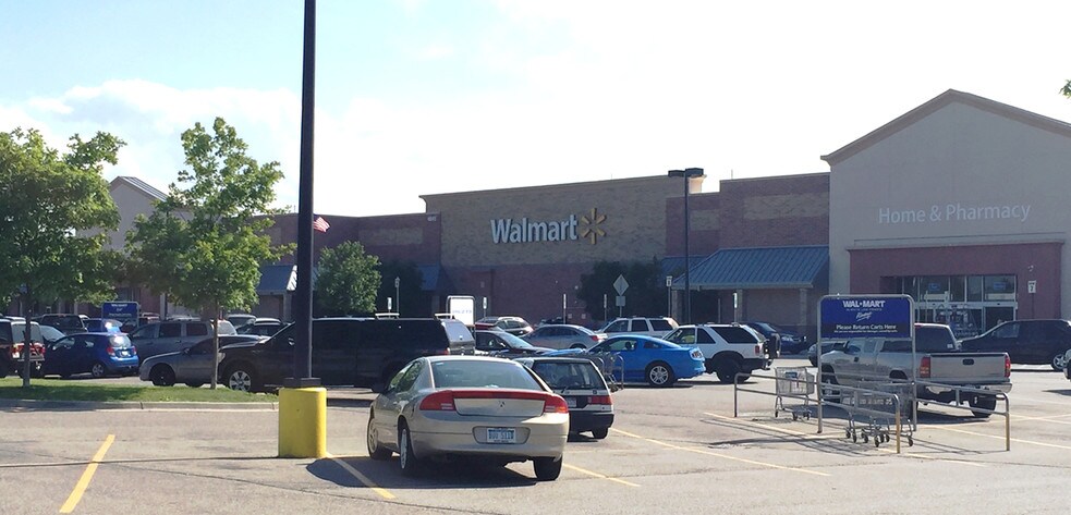 4845 24th Ave, Fort Gratiot, MI à vendre - Photo du bâtiment - Image 2 de 13