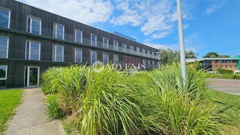 Office in VILLENEUVE-D'ASCQ for lease - Building Photo - Image 3 of 9