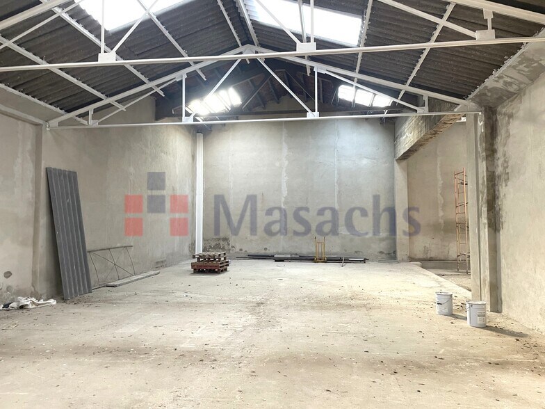 Industriel dans Terrassa, Barcelona à louer - Photo du bâtiment - Image 3 de 8