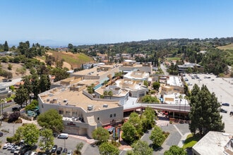 520-550 Deep Valley Dr, Rolling Hills Estates, CA - AERIAL  map view