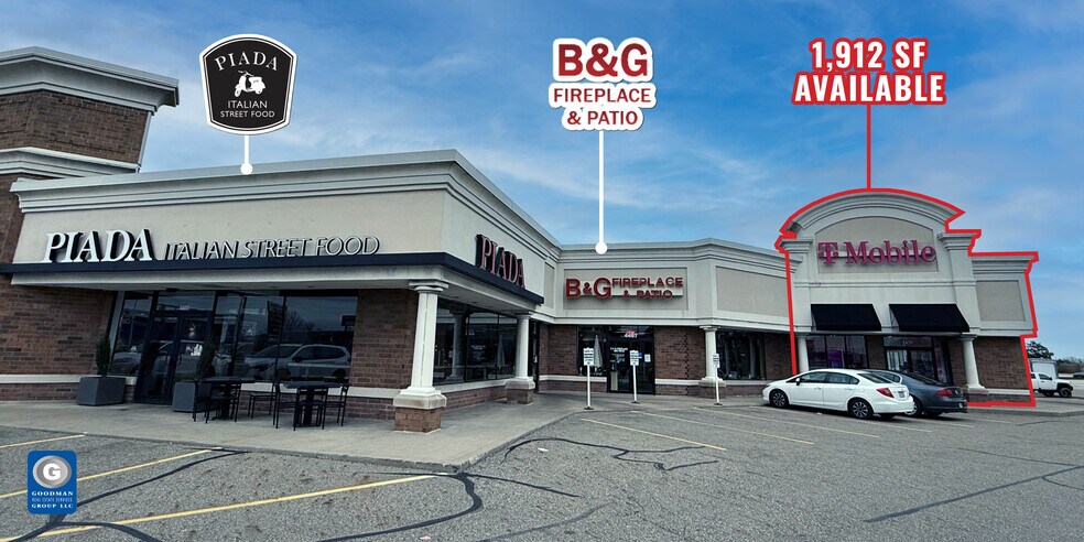 5200-5260 Dressler Rd NW, Canton, OH à louer - Photo du bâtiment - Image 2 de 7