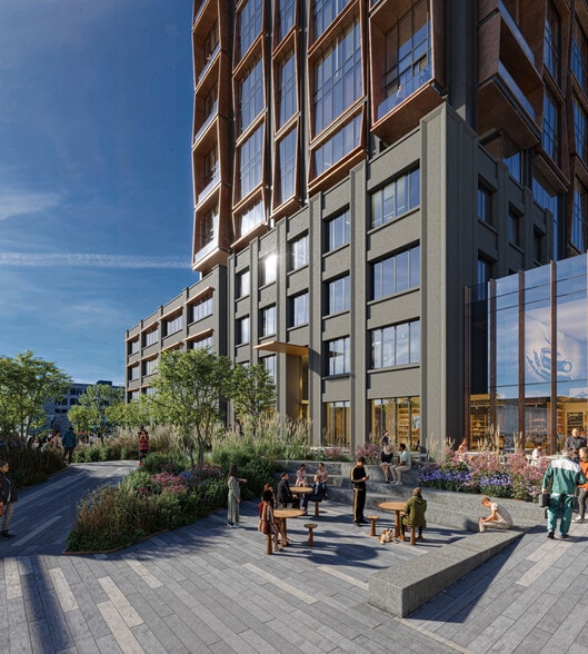 45-40 Vernon Blvd, Long Island City, NY for lease - Building Photo - Image 2 of 3