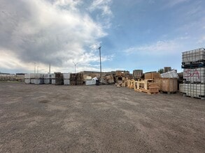 500 W 53rd Pl, Denver, CO for lease Interior Photo- Image 2 of 10