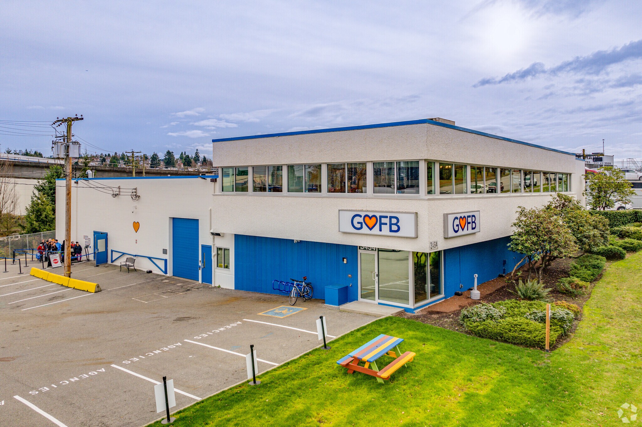 3454 Lougheed Hwy, Vancouver, BC à vendre Photo principale- Image 1 de 1