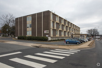 Plus de détails pour 900 S Washington St, Falls Church, VA - Bureau à louer