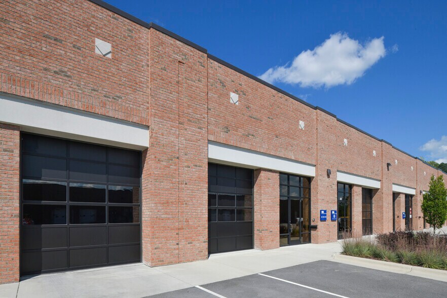 741 Merritt Capital Dr, Wake Forest, NC à louer - Photo du bâtiment - Image 3 de 12