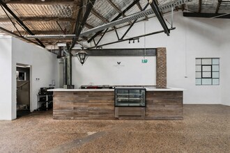 283 Young St, Waterloo à louer Photo intérieure- Image 2 de 7