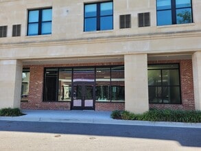 1600-1636 Palmetto Grande Dr, Mount Pleasant, SC for lease Building Photo- Image 2 of 3