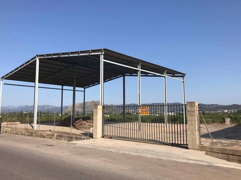 Industrial in València for lease - Building Photo - Image 2 of 2