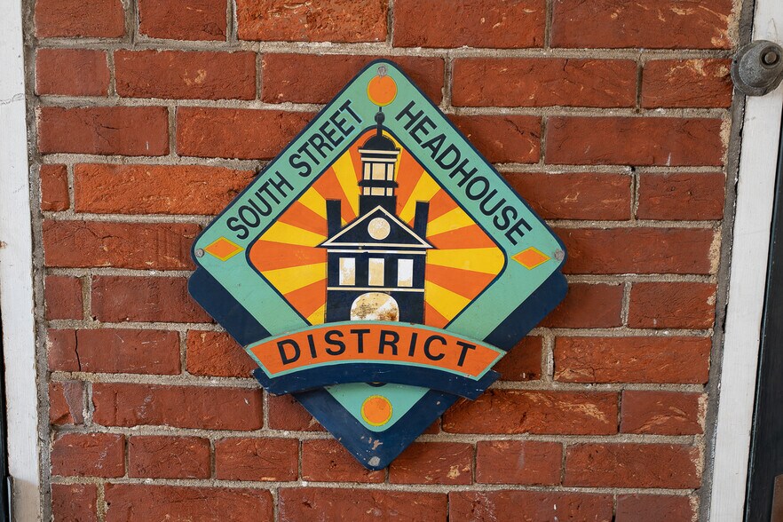 401-411 S 2nd St, Philadelphia, PA à louer - Photo du bâtiment - Image 3 de 13