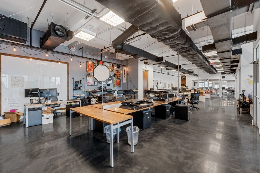 121-189 S Orange Ave, Orlando, FL for sale - Interior Photo - Image 2 of 35