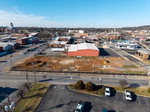 21 Leake st, Cartersville, GA for lease Interior Photo- Image 2 of 24