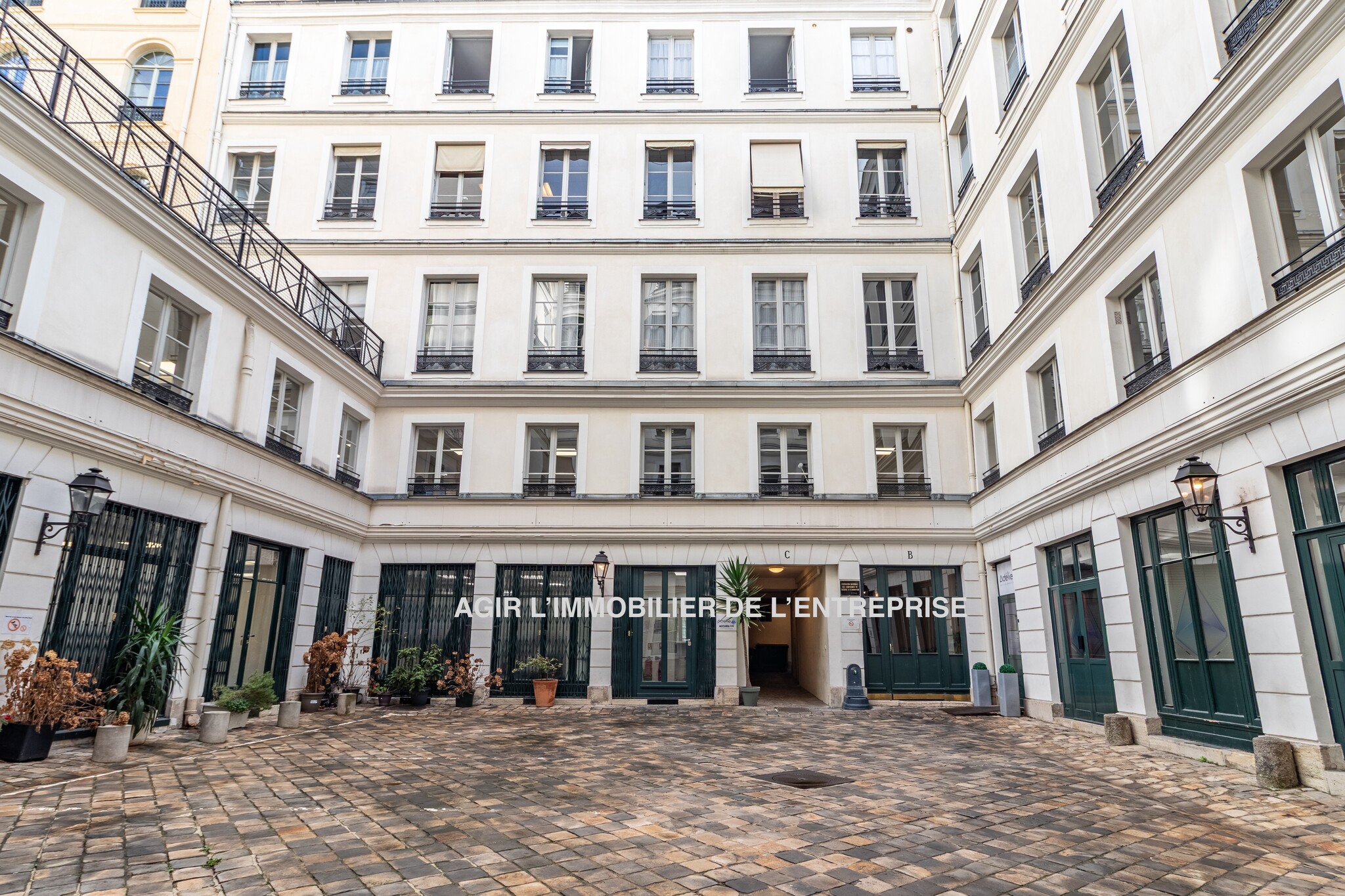 12 Rue De La Chaussee D'Antin, Paris for lease Building Photo- Image 1 of 11