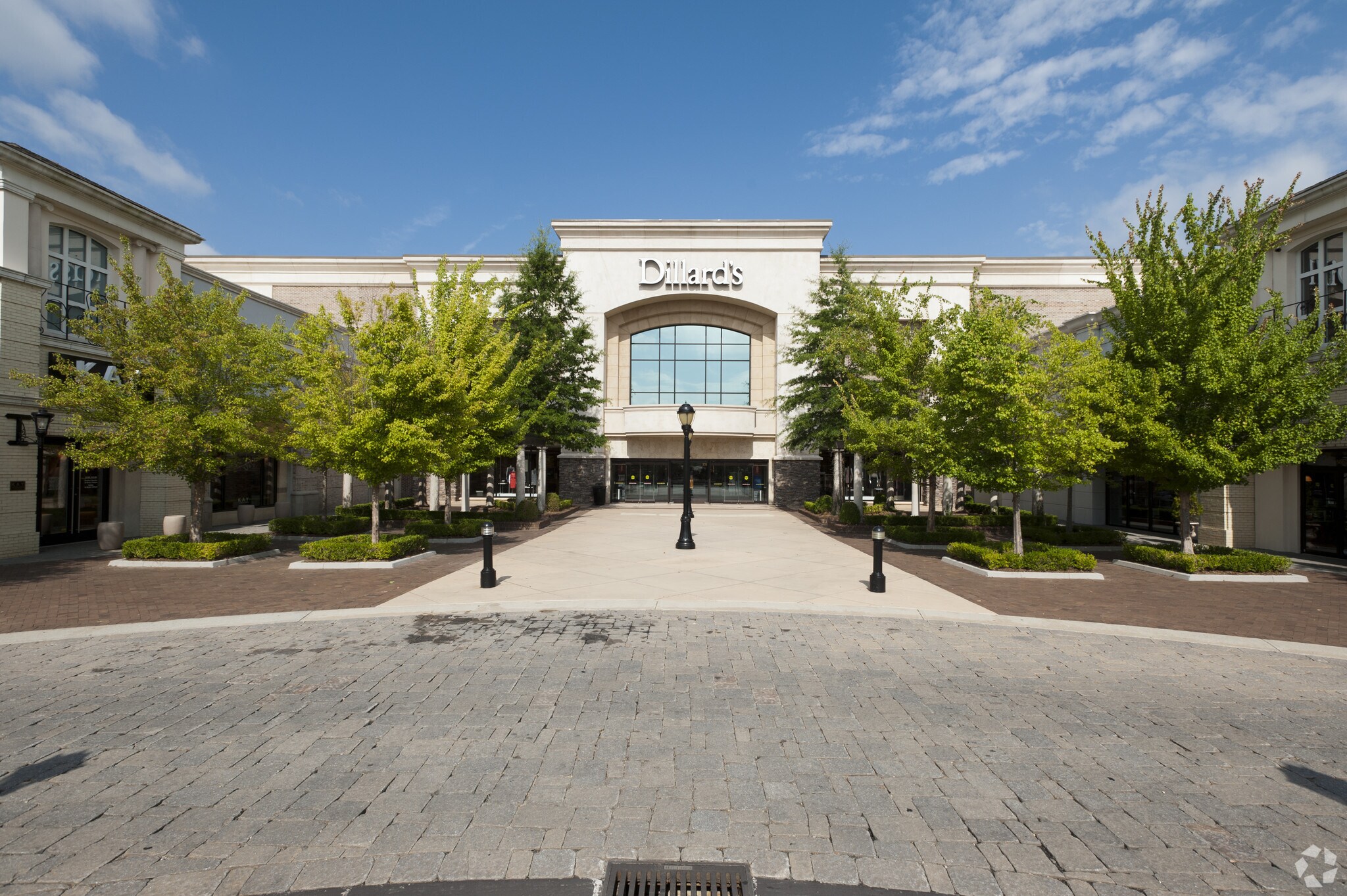 370 Newnan Crossing Byp, Newnan, GA for lease Primary Photo- Image 1 of 12
