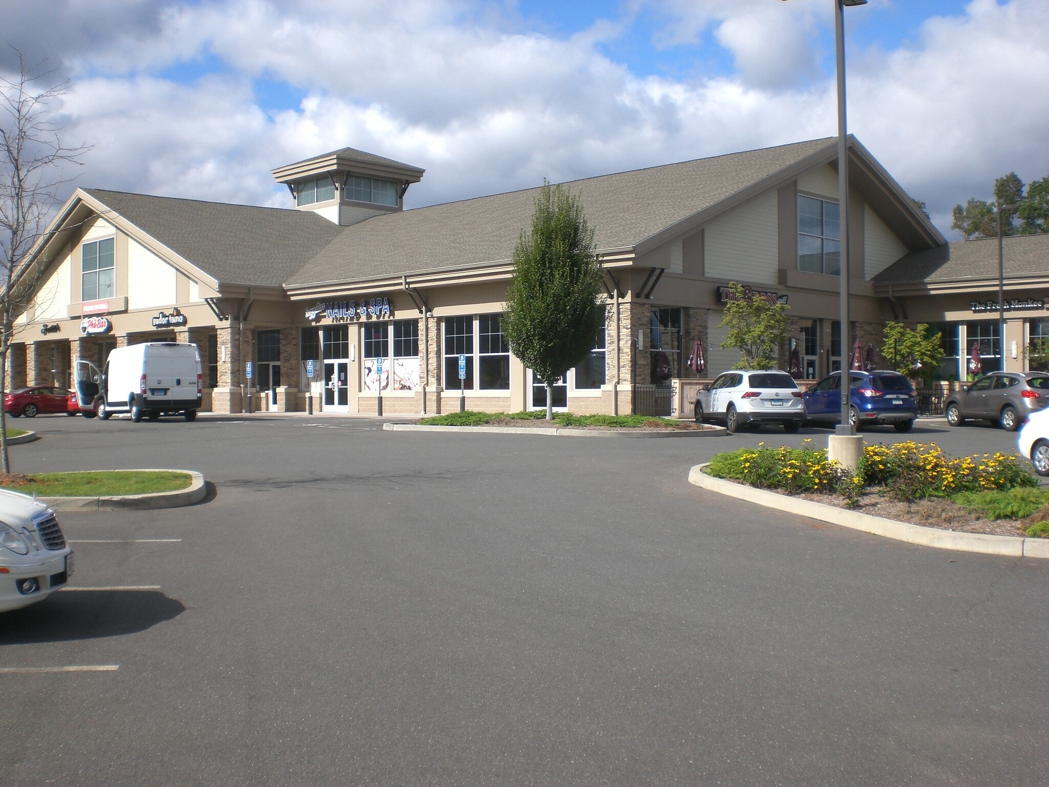 224 Berlin Tpke, Berlin, CT for lease Primary Photo- Image 1 of 9