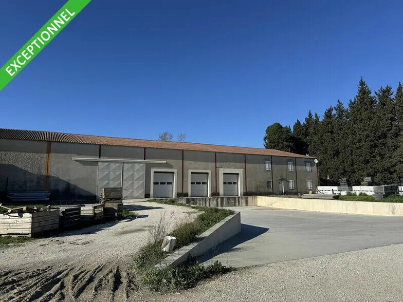 Flex in Châteaurenard for sale - Building Photo - Image 1 of 7