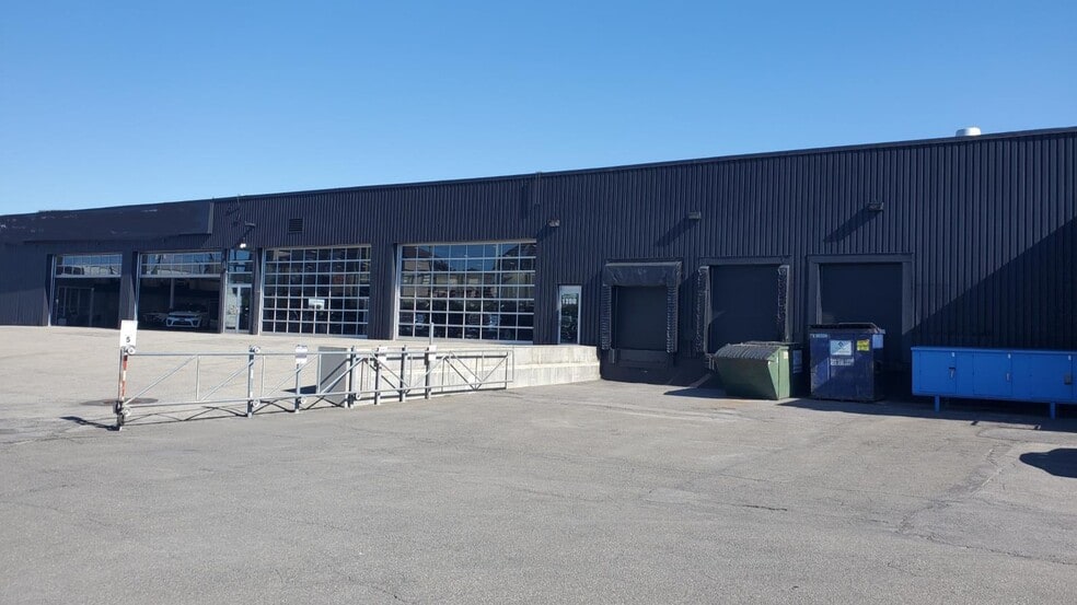 120 Rue Dubois, Saint-eustache, QC à vendre - Photo du bâtiment - Image 3 de 3