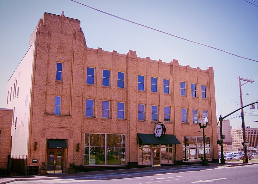 900 Market St, Shreveport, LA for lease - Building Photo - Image 1 of 6