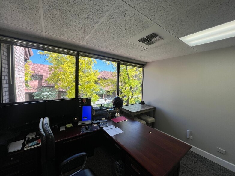 11166 Huron St, Northglenn, CO for sale - Interior Photo - Image 3 of 20