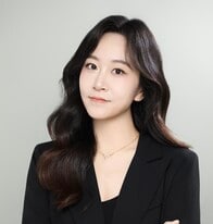 Vivian Wang