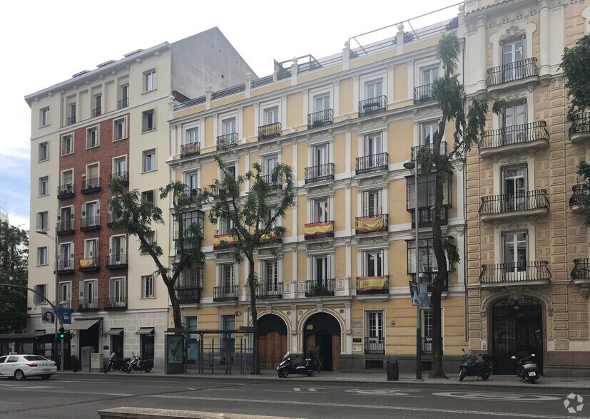 Bureau dans Madrid, Madrid à louer - Photo du bâtiment - Image 2 de 2