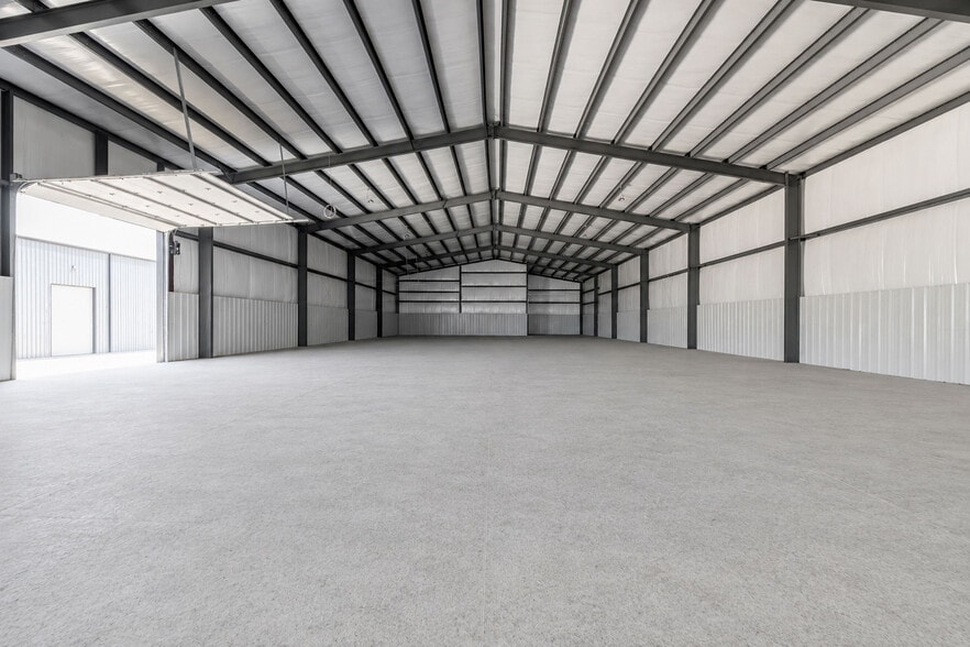 11571 Blacksand Dr, Edmond, OK for lease - Building Photo - Image 3 of 16